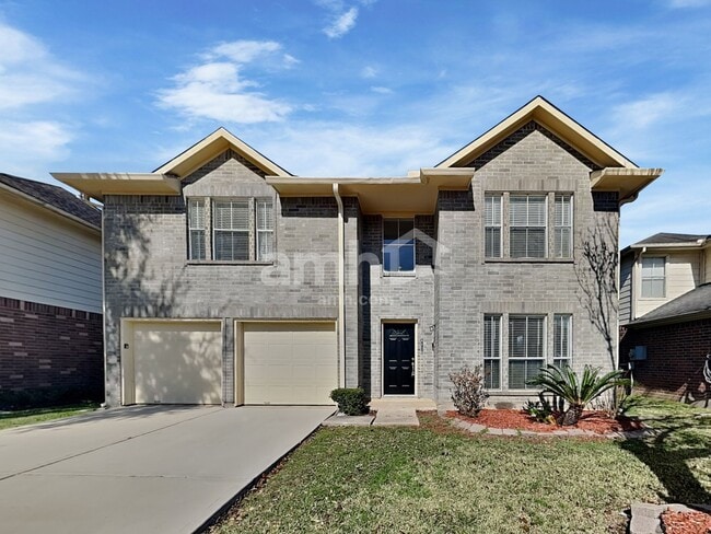 4135 President's Dr W