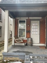 1622 E 5th St in Dayton, OH - Foto de edificio - Building Photo