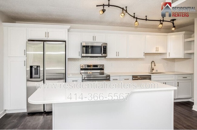 1409 N Prospect Ave in Milwaukee, WI - Building Photo - Building Photo