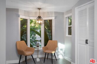 9476 Hidden Valley Pl in Beverly Hills, CA - Building Photo - Building Photo