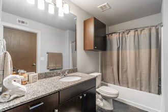 Argenta Flats in North Little Rock, AR - Building Photo - Interior Photo