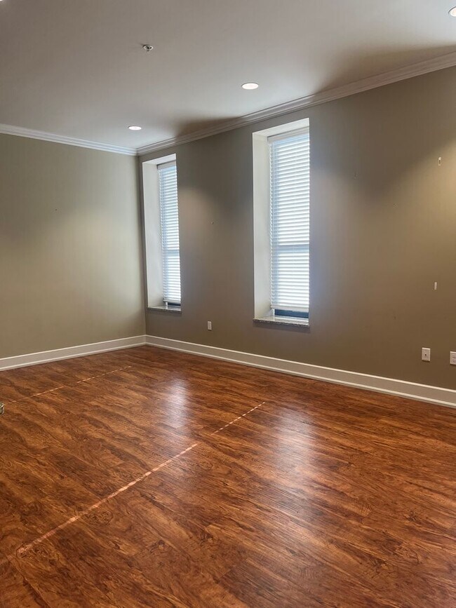 822 Garrison Ave in Fort Smith, AR - Foto de edificio - Building Photo