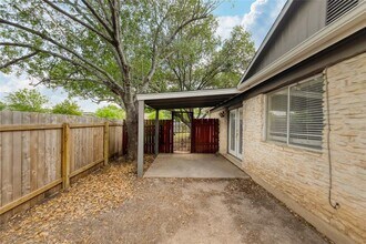 11912 Sunhillow Bend in Austin, TX - Building Photo - Building Photo