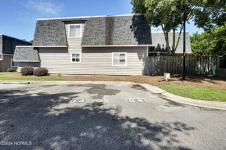 6328 Wrightsville Ave in Wilmington, NC - Building Photo - Building Photo