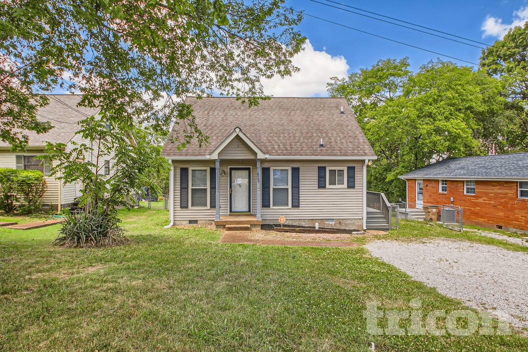 426 Kinsey Blvd in Nashville, TN - Building Photo
