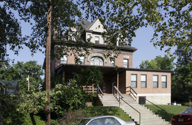 304 S Graham St in Pittsburgh, PA - Building Photo - Building Photo