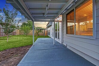 3806 Flatwood Dr in Katy, TX - Building Photo - Building Photo