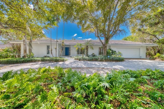property at 620 Conde Ave