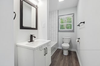 2899 Gresham Rd SE in Atlanta, GA - Foto de edificio - Building Photo