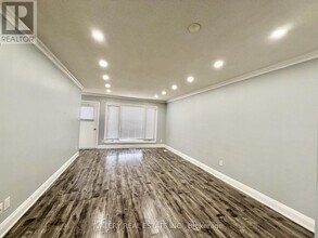 72 Dantek Ct in Brampton, ON - Building Photo - Building Photo