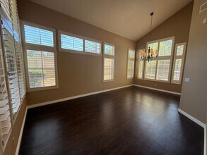 216 Richmond Park Pl in Chula Vista, CA - Building Photo - Building Photo