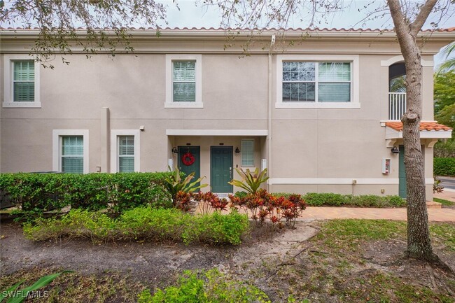 23440 Alamanda Dr in Bonita Springs, FL - Building Photo - Building Photo