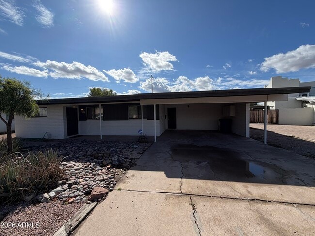 717 E Granada Dr in Tempe, AZ - Building Photo - Building Photo
