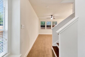 131 Gallery Cove Ct in The Woodlands, TX - Building Photo - Building Photo