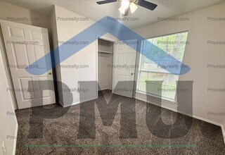 312 Winnipeg Dr in Glenn Heights, TX - Building Photo - Building Photo