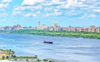 6050 JFK Blvd E in West New York, NJ - Building Photo