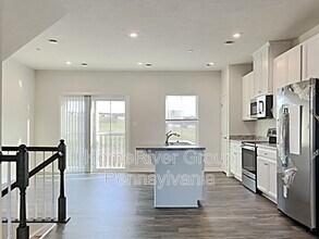 2009 Cade Dr in Monaca, PA - Building Photo - Building Photo