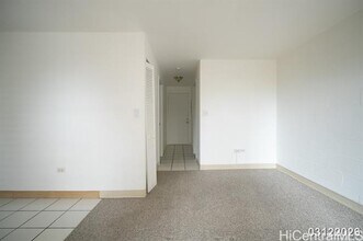 1654 Liholiho St in Honolulu, HI - Building Photo - Building Photo