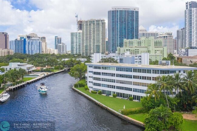 818 SE 4th St in Fort Lauderdale, FL - Building Photo - Building Photo