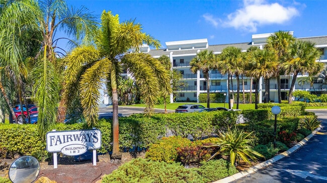 16051 Blatt Blvd in Weston, FL - Foto de edificio - Building Photo