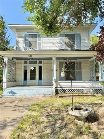 517 W Hull St in Denison, TX - Building Photo