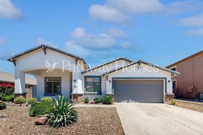 43290 W Griffis Dr