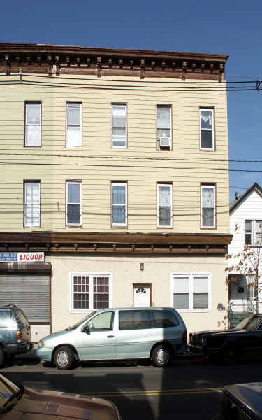 1171 Summit Ave in Jersey City, NJ - Building Photo - Building Photo