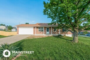 1167 Musket Dr in St. Charles, MO - Building Photo