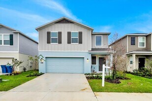 3511 Kimbrough Dr in Lake Wales, FL - Building Photo