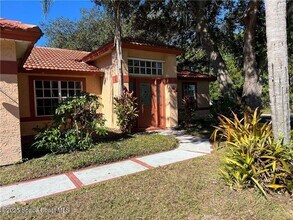 1300 Eldron Blvd SE in Palm Bay, FL - Building Photo - Building Photo