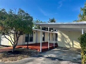 1435 NE 22nd St in Wilton Manors, FL - Building Photo - Building Photo