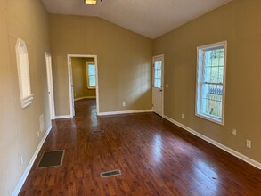 3504 Fly Rd in Santa Fe, TN - Building Photo - Building Photo