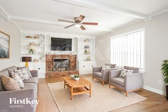 2077 Oakvalley Rd, Unit 115 in Memphis, TN - Foto de edificio - Building Photo