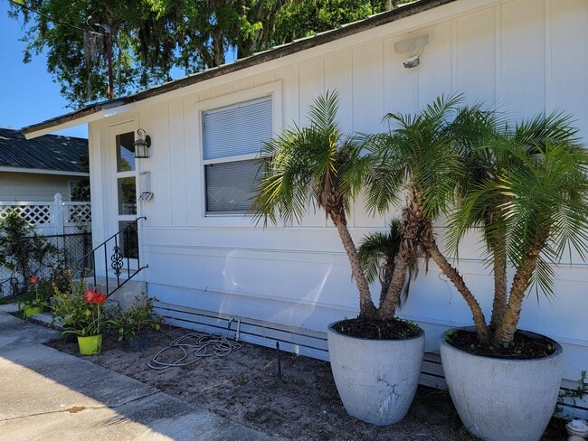 408 S 11th St in Fernandina Beach, FL - Building Photo - Building Photo
