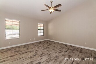 8009 S Carbury Way in Tucson, AZ - Building Photo - Building Photo
