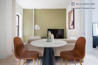 170 1st Ave. in New York, NY - Building Photo - Building Photo