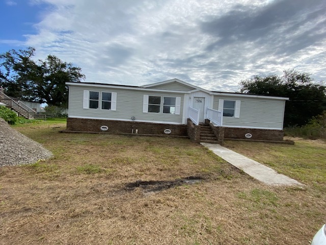 153 Langston Ln in Port Sulphur, LA - Building Photo