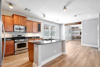 21134 W Green St in Buckeye, AZ - Building Photo - Building Photo