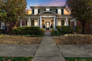 614 Patriot Ln in Franklin, TN - Building Photo