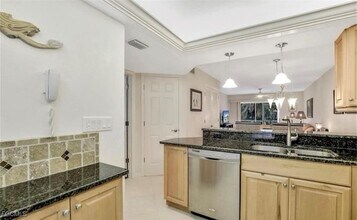 850 Elkhorn Ct in Marco Island, FL - Foto de edificio - Building Photo