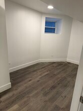 3329 W Van Buren St in Chicago, IL - Foto de edificio - Building Photo