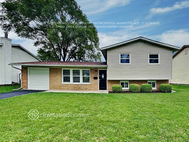 property at 6899 Meadowbrook Ln