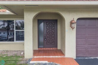 10291 Eastport Ct in Boca Raton, FL - Building Photo - Building Photo