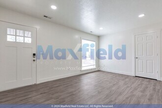 30 N Hwy 89 in North Salt Lake, UT - Building Photo - Building Photo