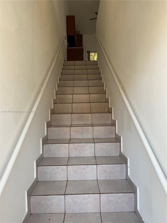 7500 W 20th Ave in Hialeah, FL - Building Photo
