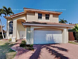 16337 SW 95th St, Unit 1021 - B2 in Miami, FL - Building Photo