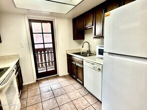 1927 E Hampton Ave in Mesa, AZ - Building Photo - Building Photo