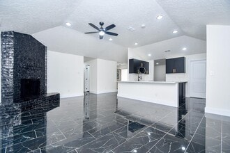 6530 La Violetta Dr in Houston, TX - Building Photo - Building Photo