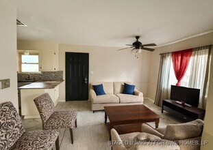 718 Westbury St in West Orange, TX - Building Photo - Building Photo