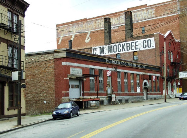 603 W McMicken Ave in Cincinnati, OH - Building Photo - Other